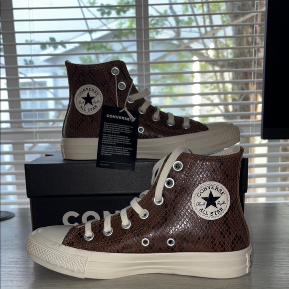NWT Converse Chuck Taylor All Star Snakeskin Print Women\'s Shoes - A13393C